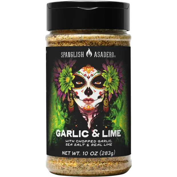 Shaker de Garlic & Lime de Spanglish Asadero, con la calavera ilustrada en la etiqueta.